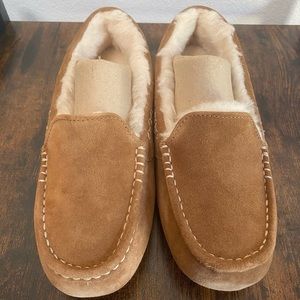 NIB Ugg Slippers Moccasins-SOLD